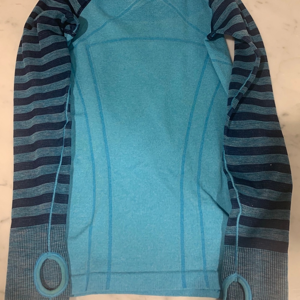 Ivivva Girls Tech Long Sleeve Sz 8